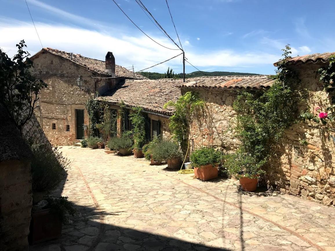 Il Borgo Di Olive Hotel Sismano Exterior photo