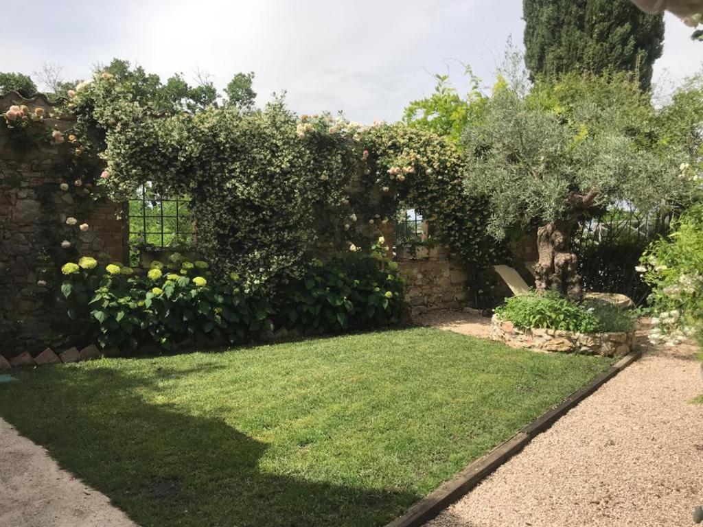 Il Borgo Di Olive Hotel Sismano Exterior photo